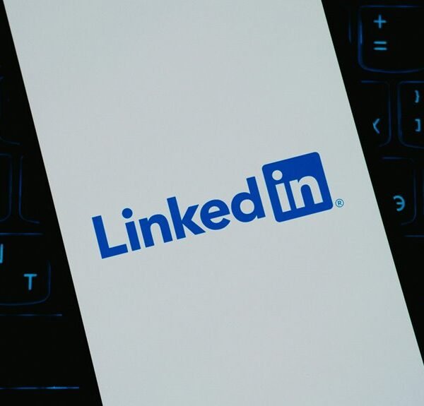 Professional Online Platform 500155160 for Growth